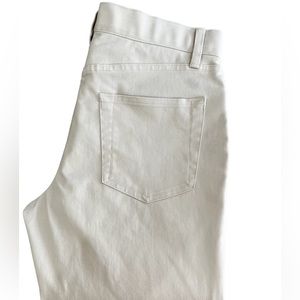 Brooks Brothers Mens 5 pocket advantage chinos, size 30x30